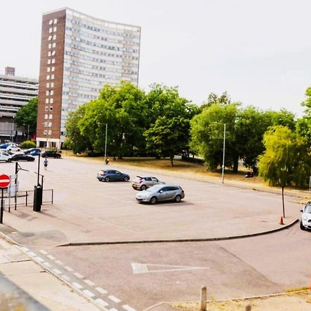 Urban Stylish Apartment - Southend Stays Zewnętrze zdjęcie
