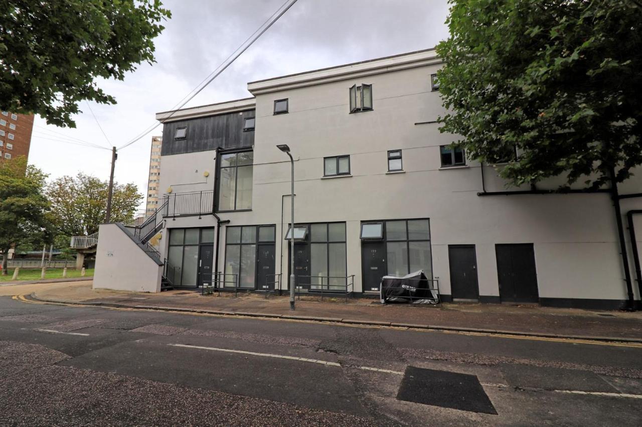 Urban Stylish Apartment - Southend Stays Zewnętrze zdjęcie